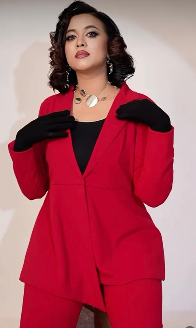 ঐশি